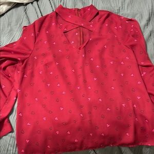 BOLD elements Red Top with Heart Design